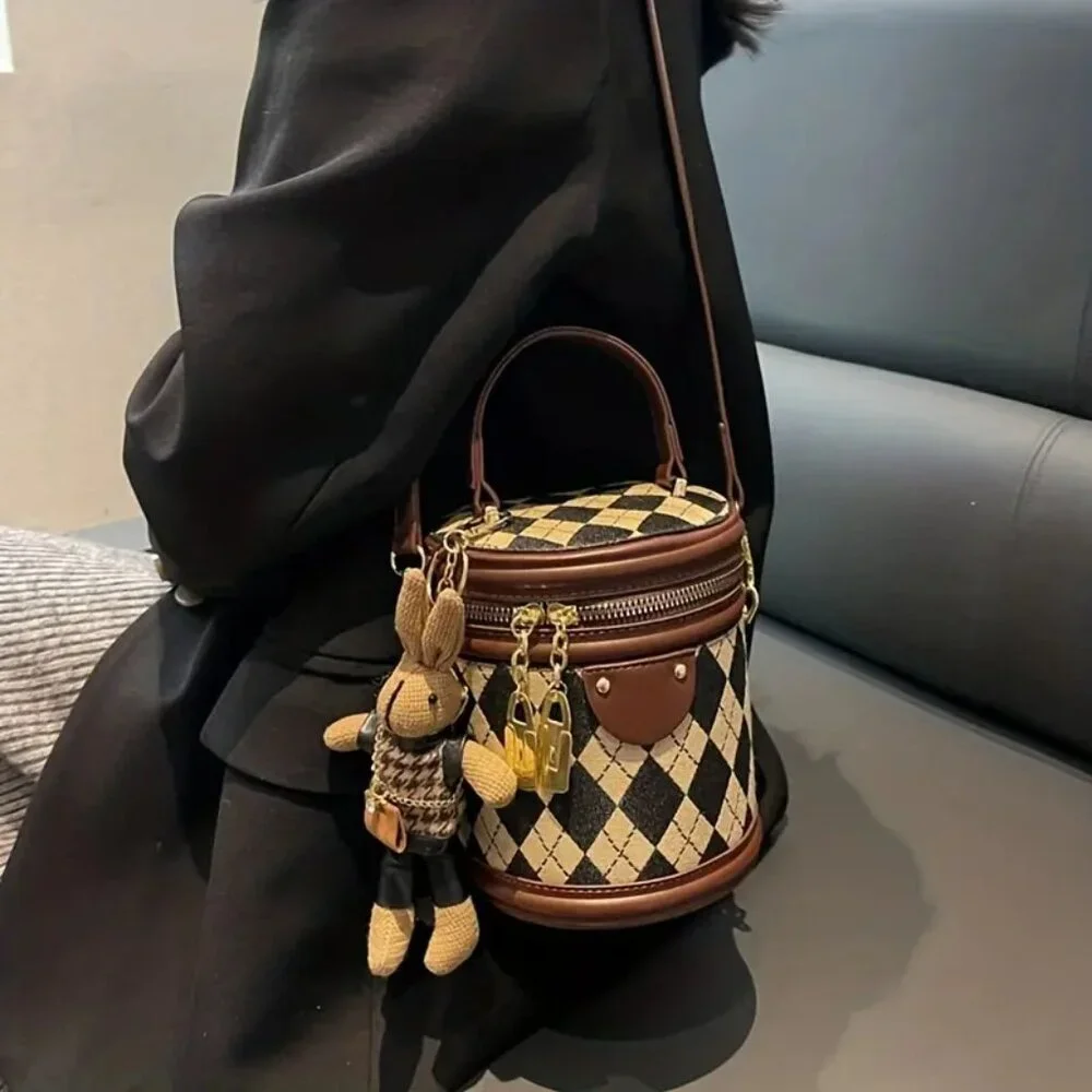 Argyle checkered bucket crossbody bag with brown trim and bunny charm ๐ - Picture 9 of 12